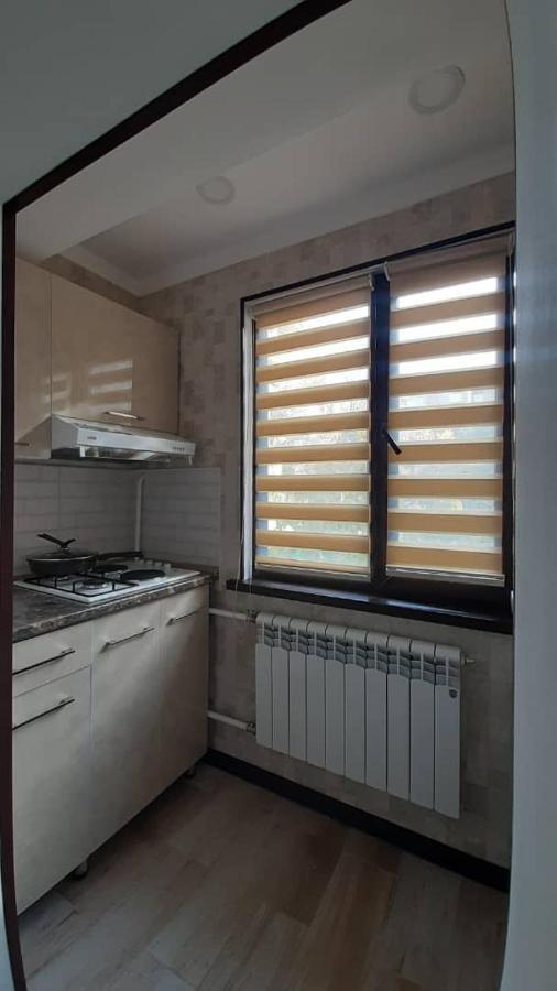 Apartment On Toktogula Bisjkek Buitenkant foto